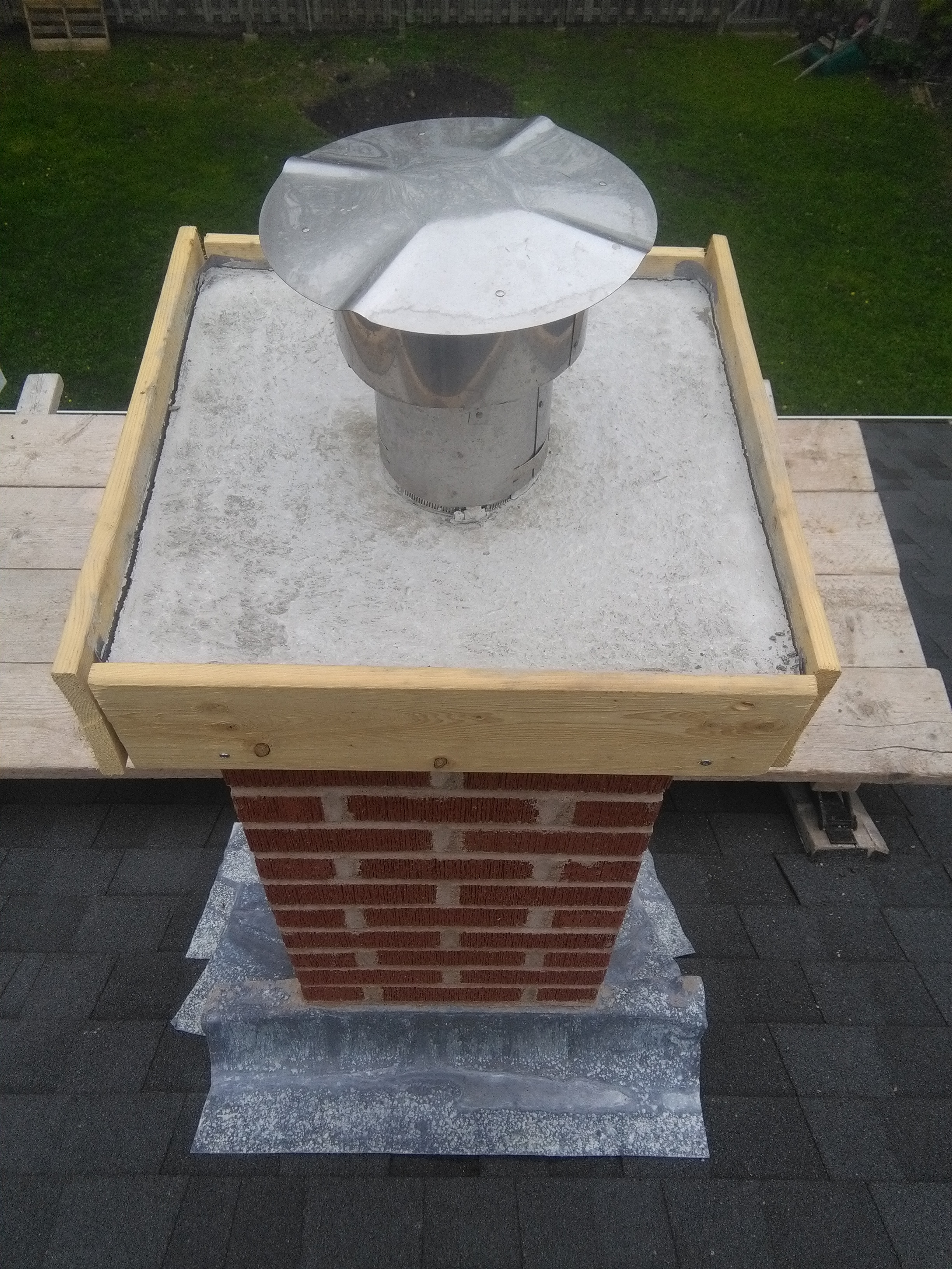 image of chimney construction services completed in Fall River, NS by Pro Chimney Services based in Halifax, NS servicing all of the Halifax-Dartmouth Regional Municipality, Bedford, Sackville, Mount Uniacke, Windsor, Hantsport , Wolfville, Kentville, Chester, Mahone Bay, Lunenburg, Bridgewater, Liverpool, Fall River, Wellington, Enfield, Elmsdale, Brookfield, Truro, Musquodoboit Harbour & surrounding areas.